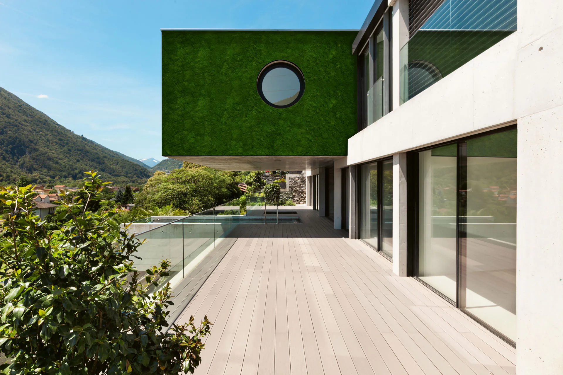 Terrasse mit Bergblick — Greenovation · Außenbereich